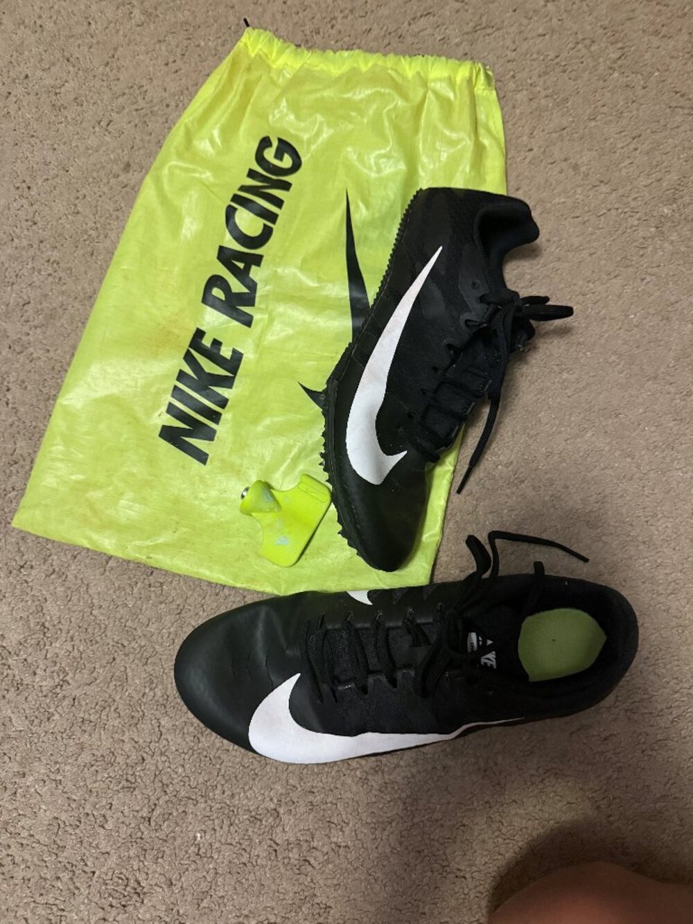 Nike track shoes Women's size 8.5 Black and White